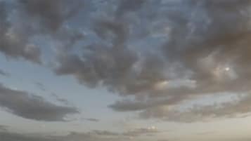 Video footage of time lapse sunset sky with stratocumulus [4K]
